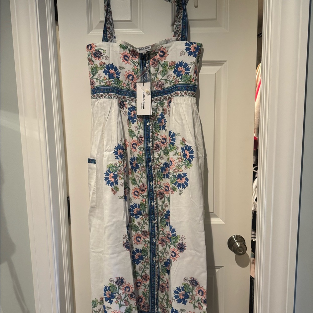 Juliet Dunn Floral Print Dress with Blue and Green Accents